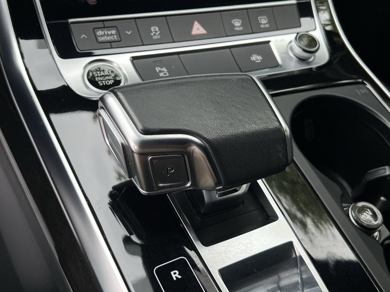 2023 Audi Q7 45 Premium