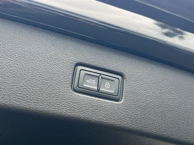 2023 Audi Q7 45 Premium