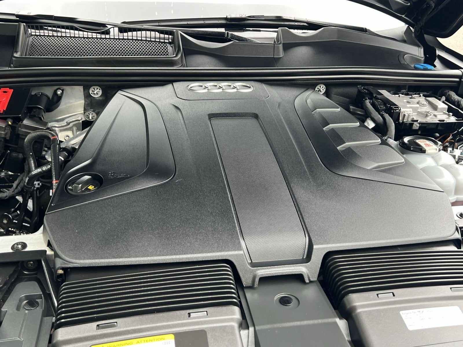 2023 Audi Q7 45 Premium
