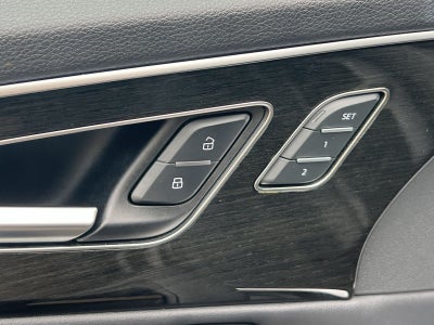 2023 Audi Q7 45 Premium