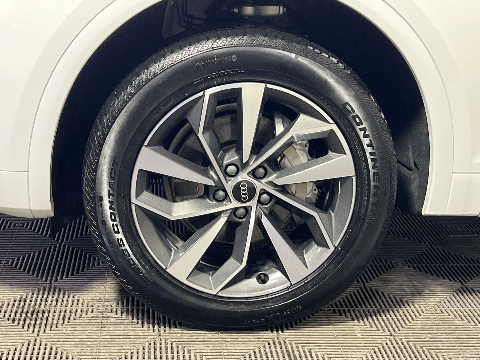 2024 Audi Q5 45 S line Premium Plus