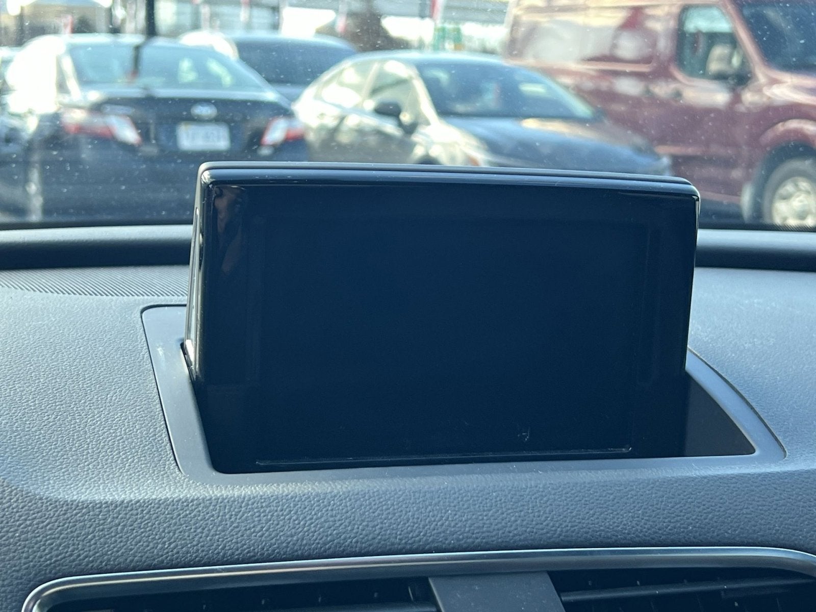 2018 Audi Q3 2.0T Premium Plus