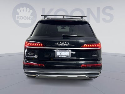 2023 Audi Q7 45 Premium Plus
