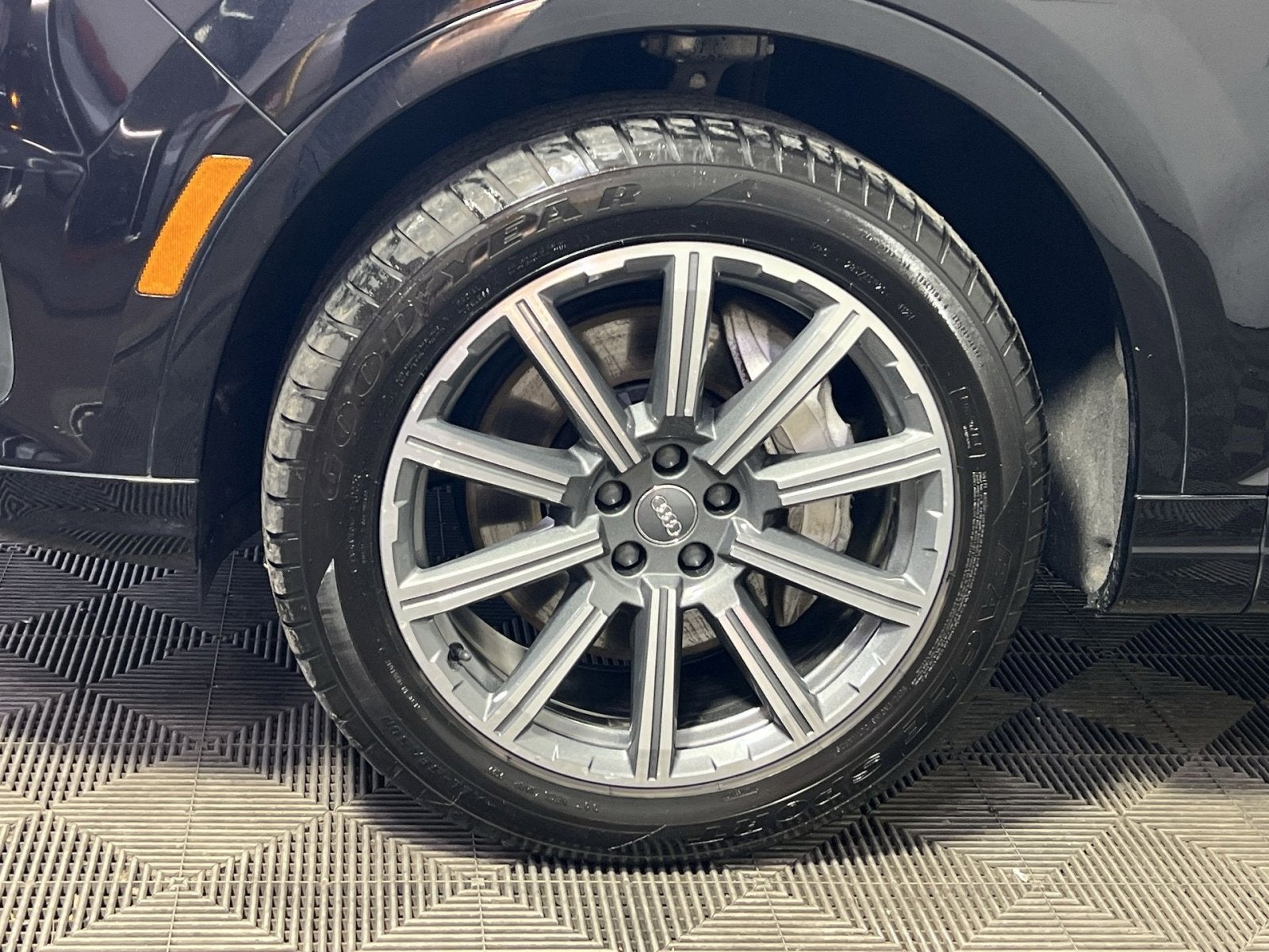 2018 Audi Q7 2.0T Premium Plus