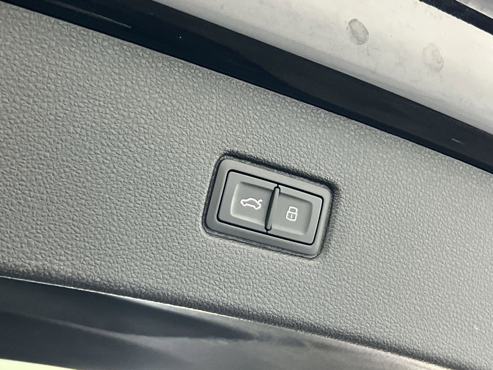 2018 Audi Q7 2.0T Premium Plus