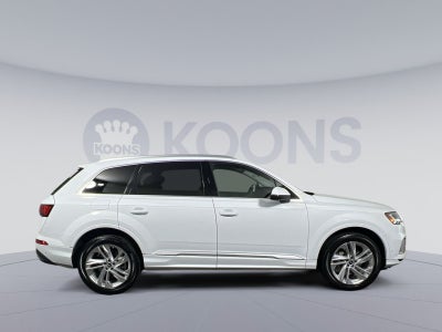 2022 Audi Q7 45 Premium Plus