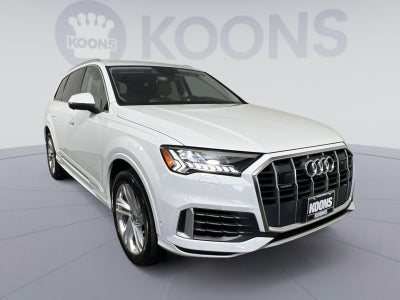 2022 Audi Q7 45 Premium Plus