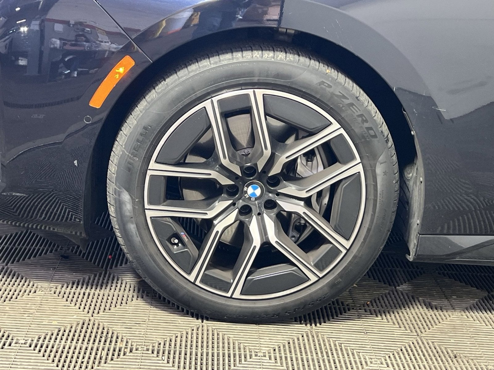 2024 BMW 7 Series 740i xDrive