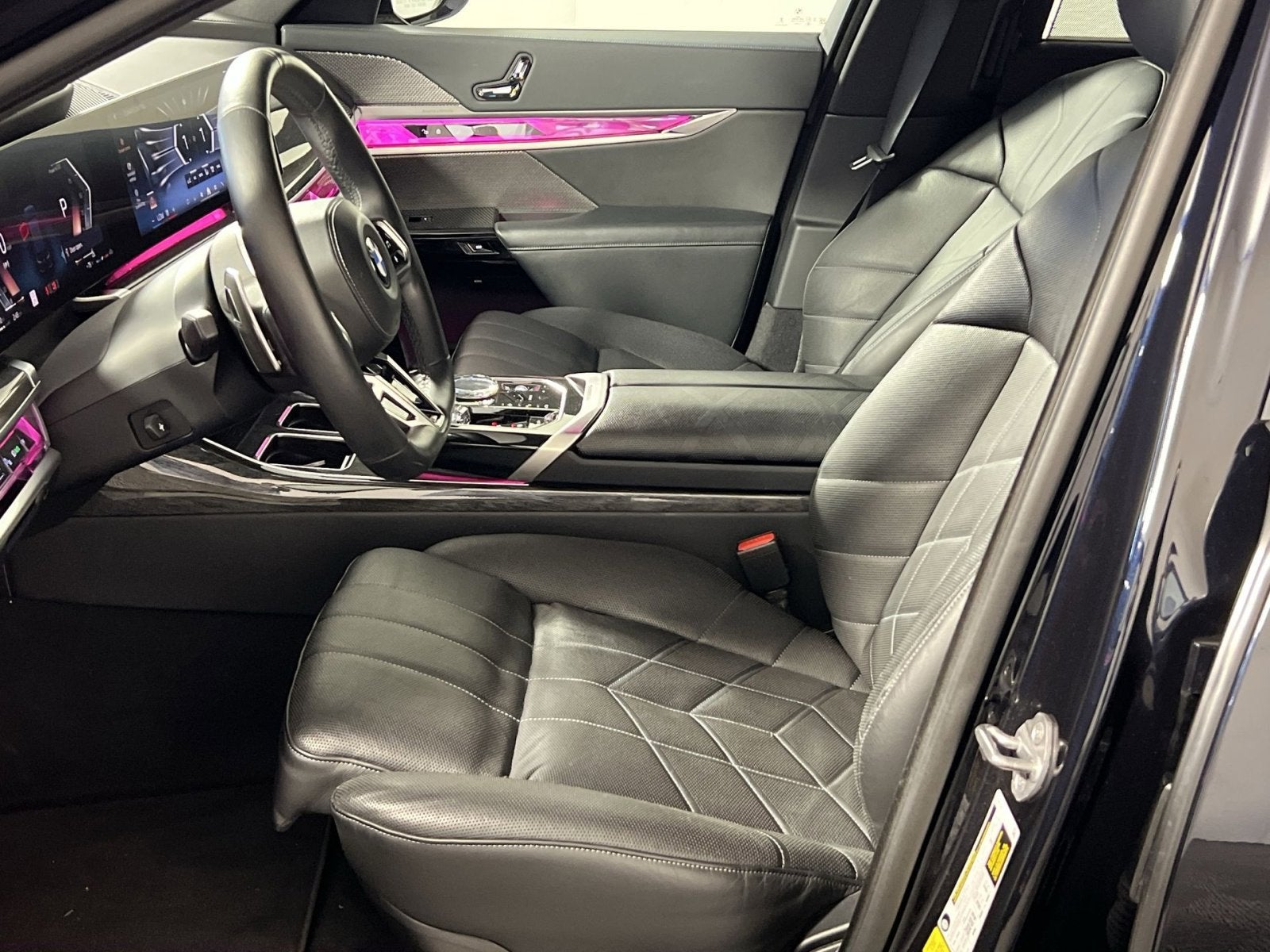 2024 BMW 7 Series 740i xDrive