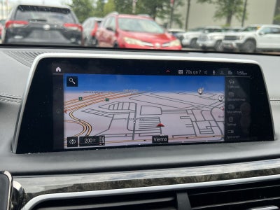 2022 BMW 7 Series 750i xDrive