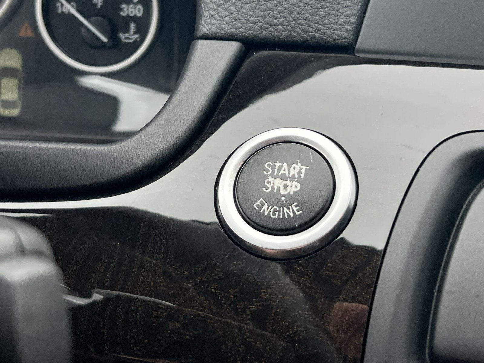 2011 BMW 5 Series 550i