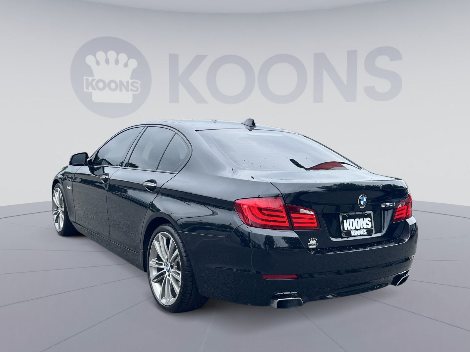 2011 BMW 5 Series 550i