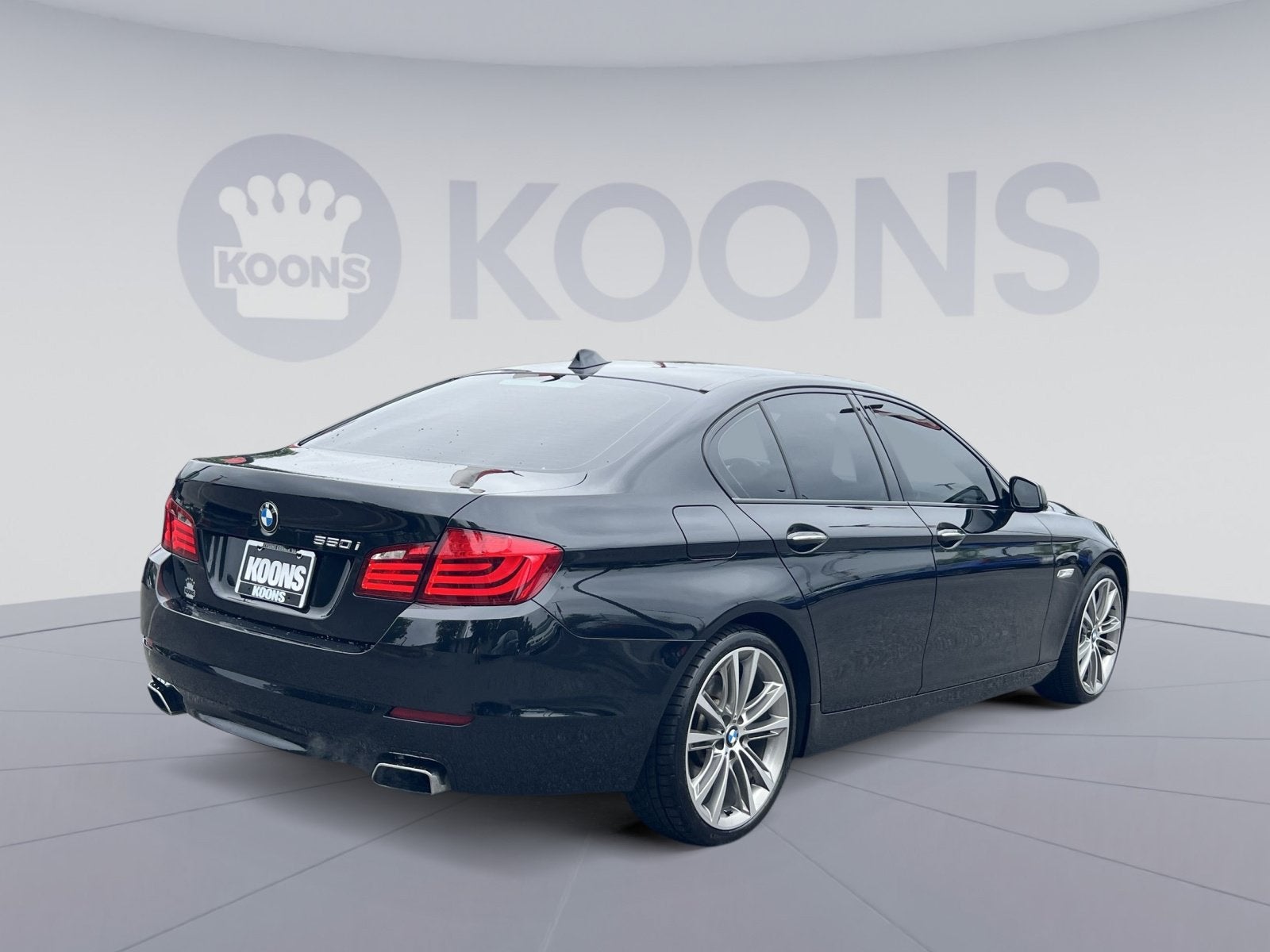 2011 BMW 5 Series 550i