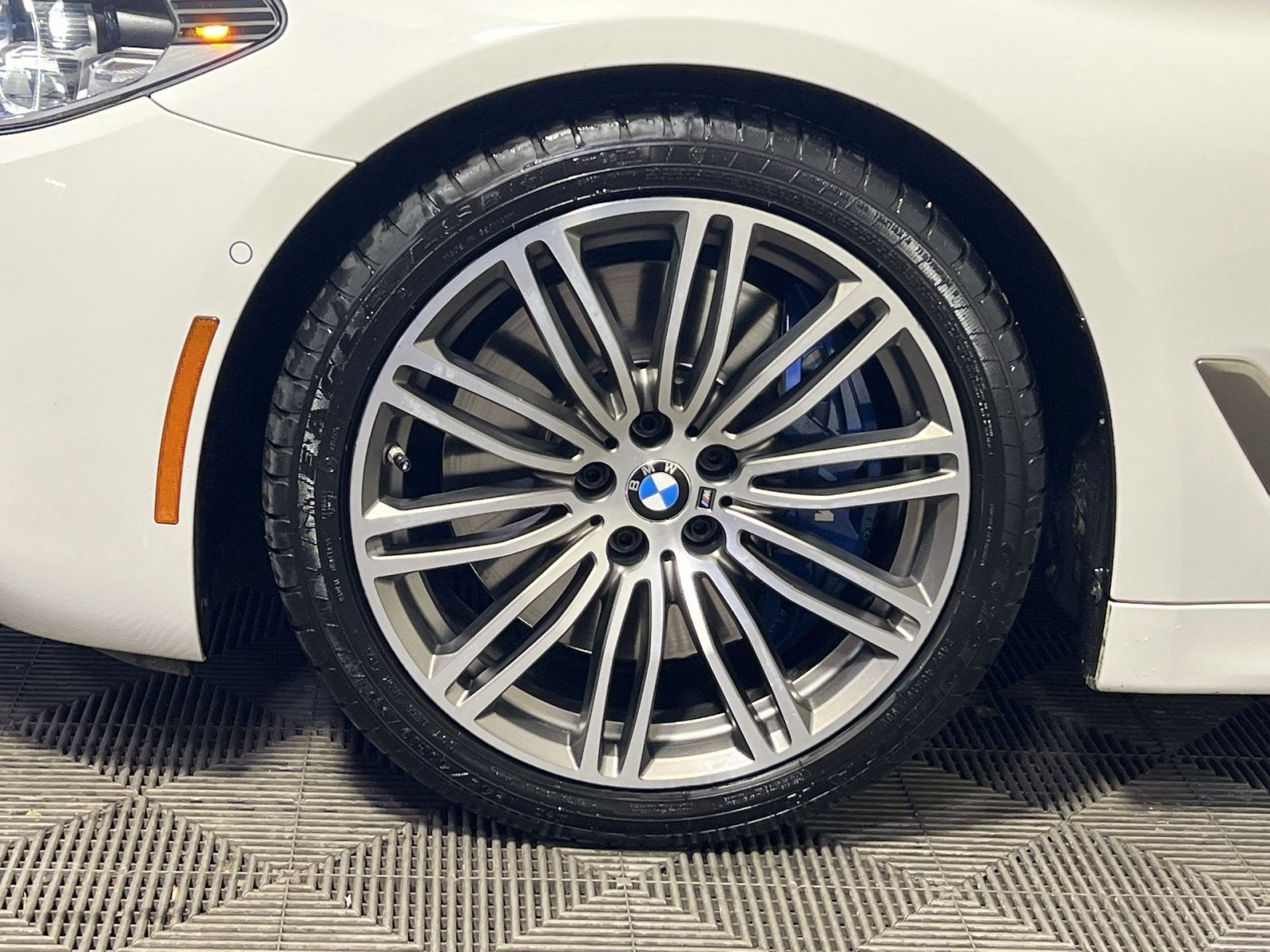 2018 BMW 5 Series M550i xDrive