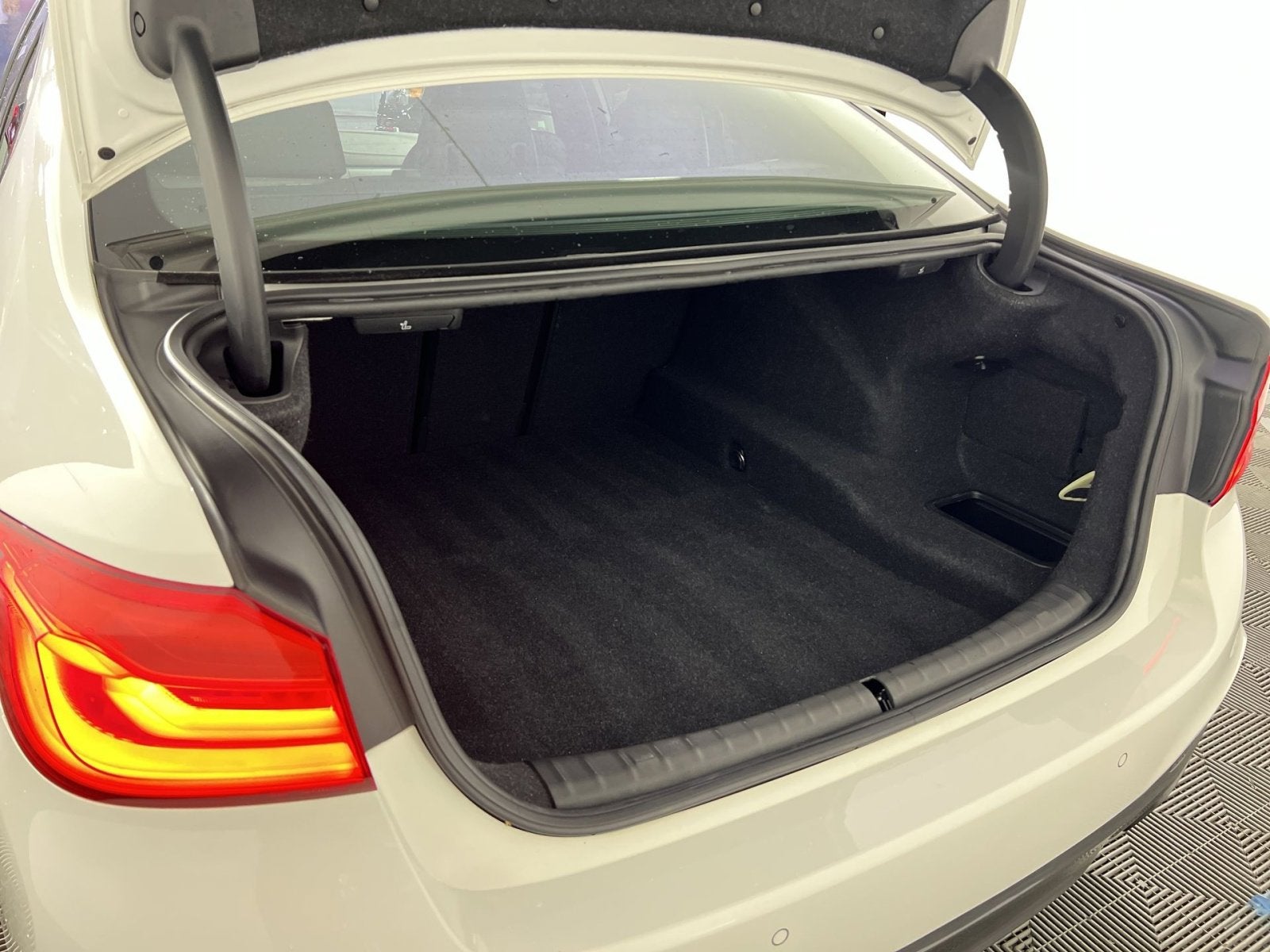 2018 BMW 5 Series M550i xDrive