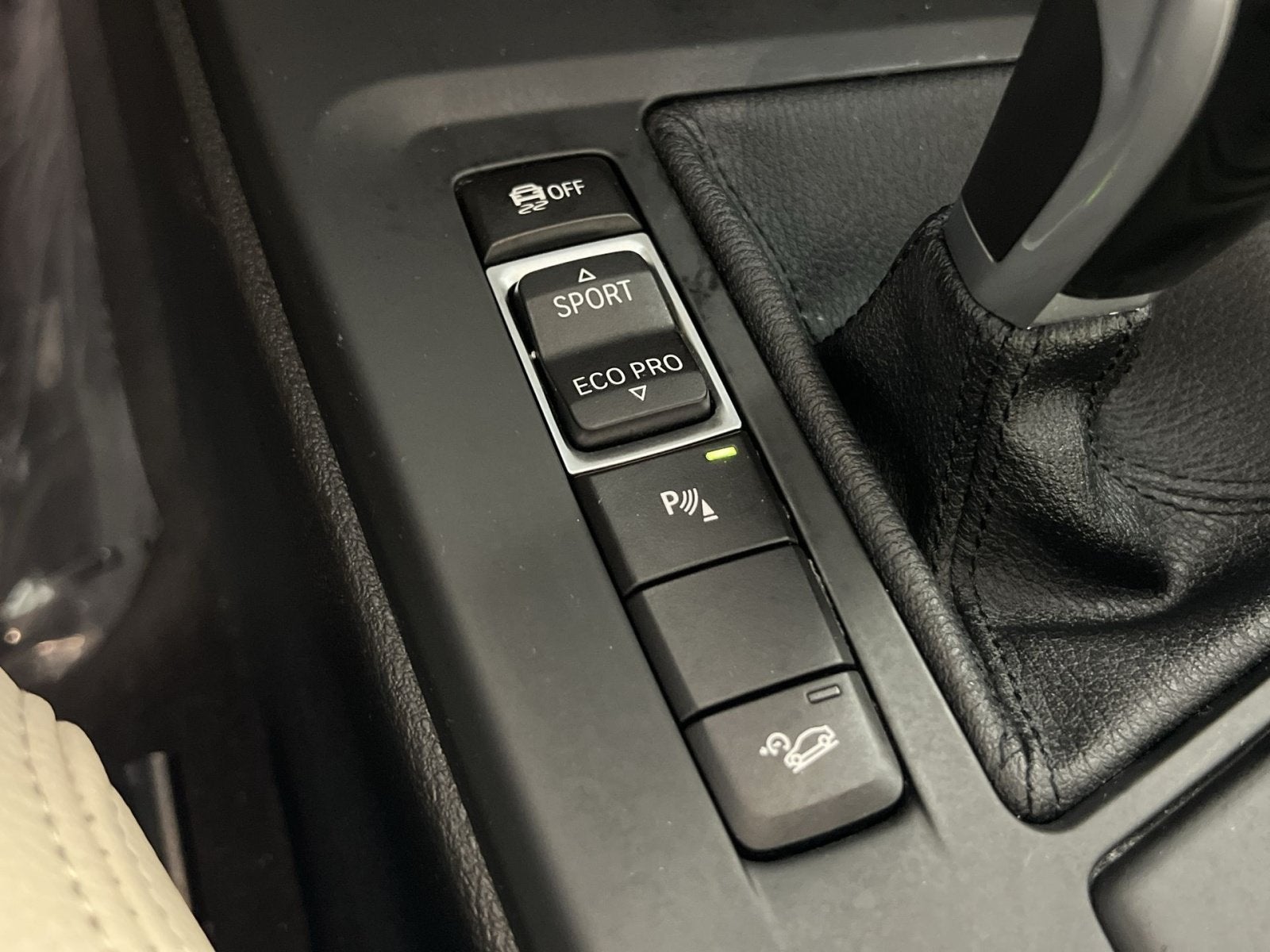 2022 BMW X1 xDrive28i