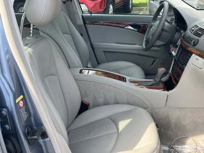 2005 Mercedes-Benz E-Class E 320