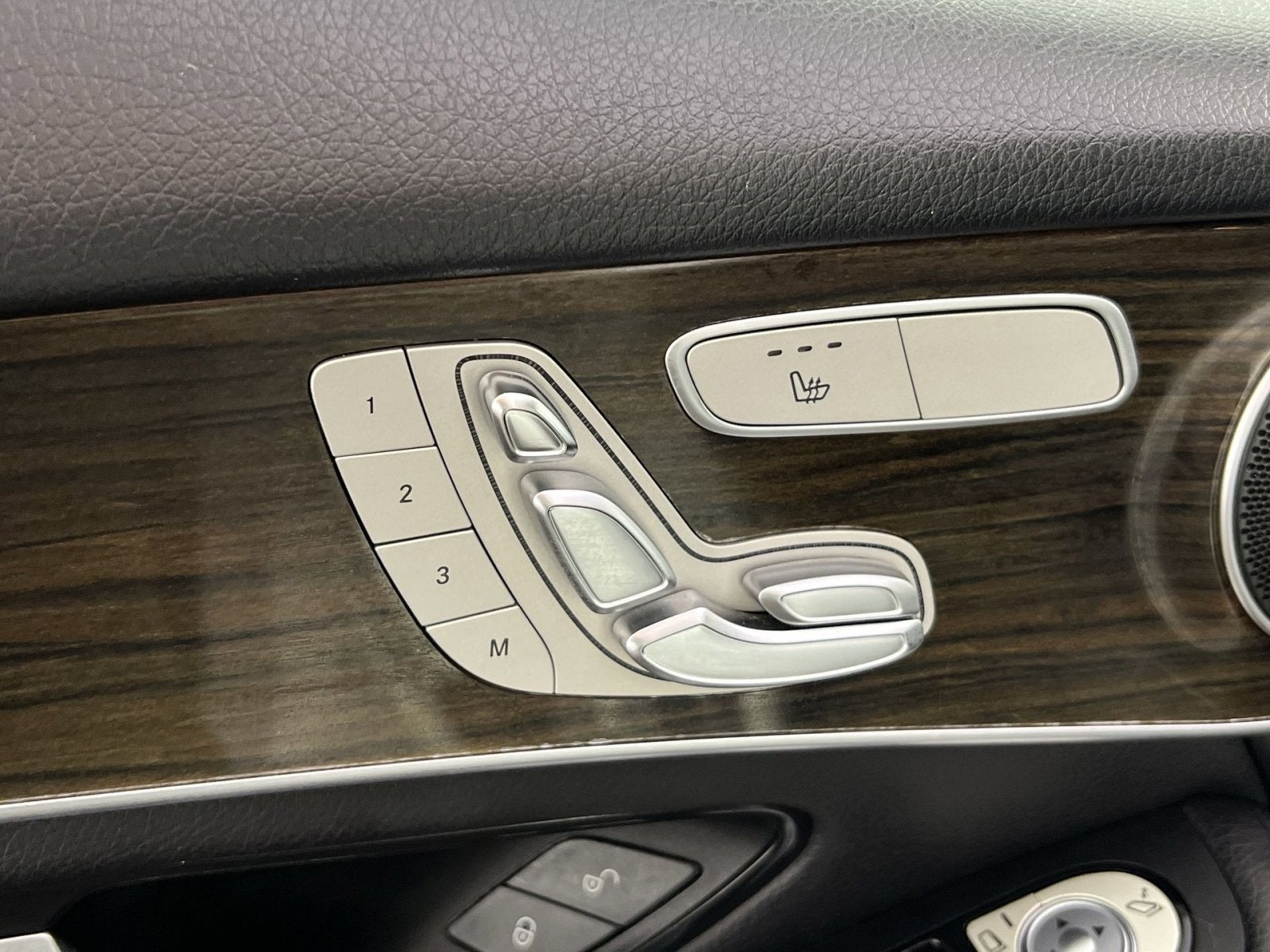 2020 Mercedes-Benz GLC GLC 300