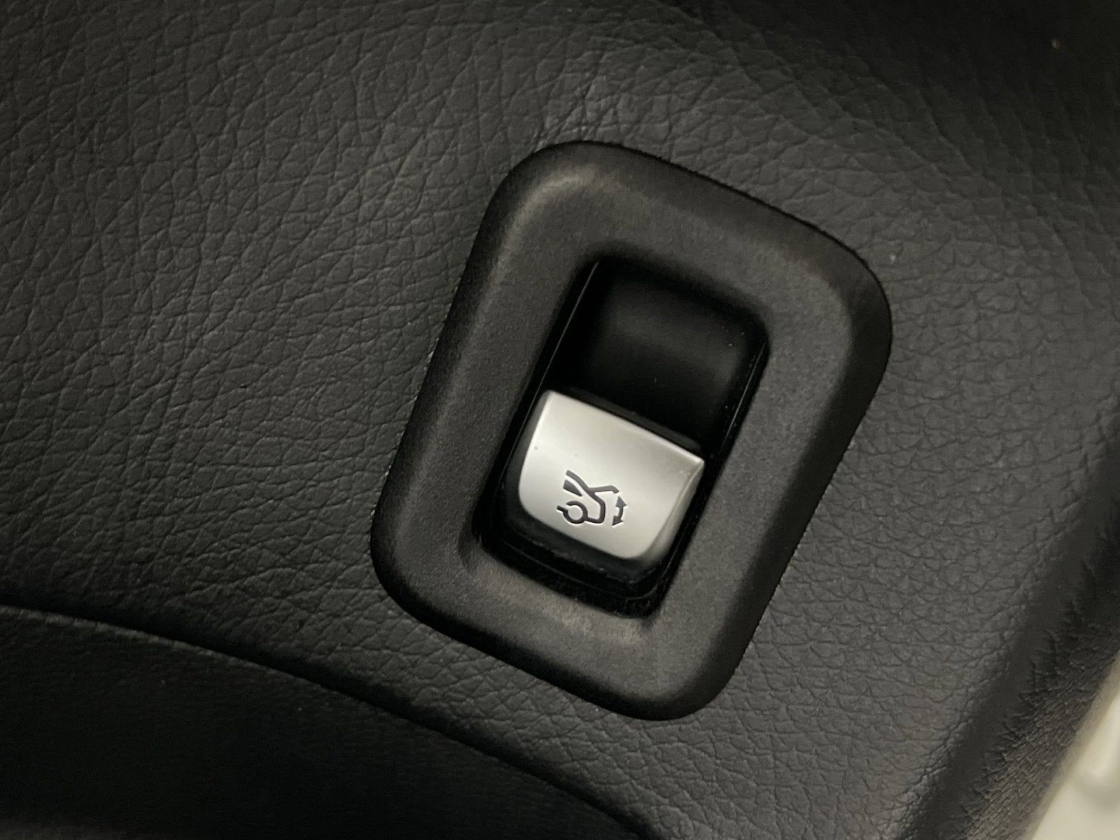 2020 Mercedes-Benz GLC GLC 300