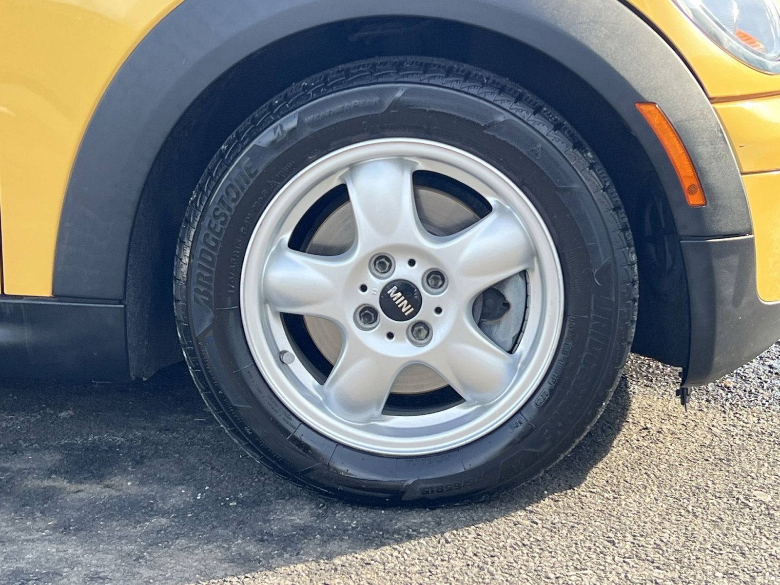 2009 MINI Cooper Base