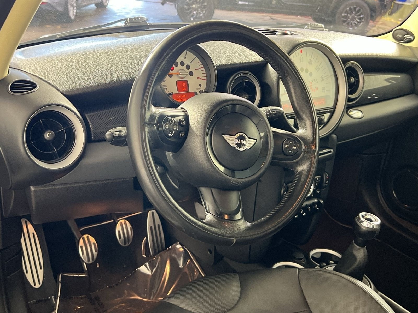 2011 MINI Cooper S Base