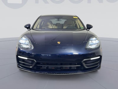 2022 Porsche Panamera 4