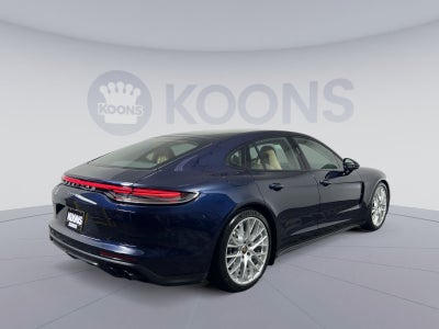 2022 Porsche Panamera 4