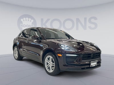 2024 Porsche Macan Base