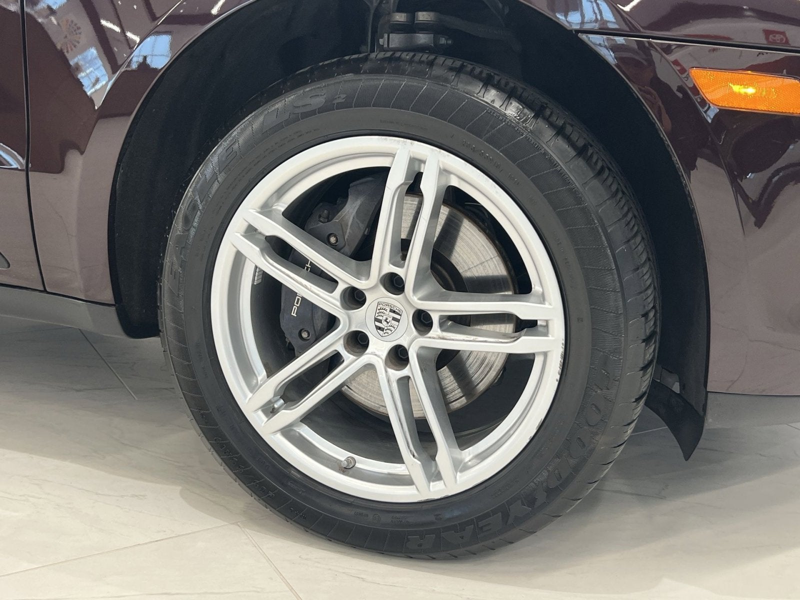 2024 Porsche Macan Base