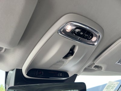 2022 Volvo XC90 T6 Momentum