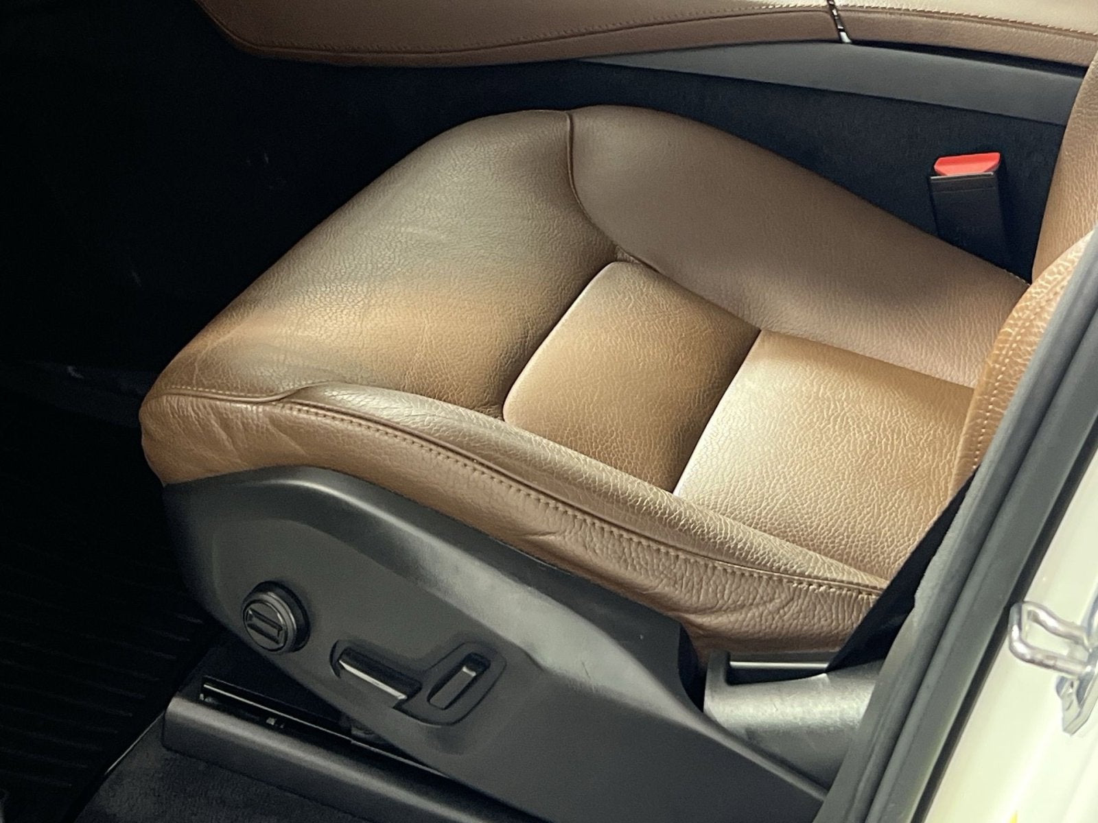 2019 Volvo XC90 T6 Momentum