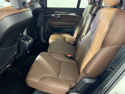 2019 Volvo XC90 T6 Momentum