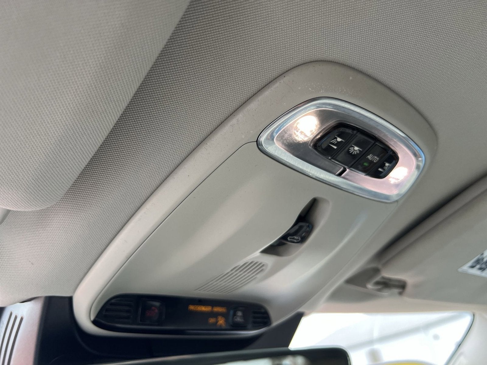 2022 Volvo XC90 T6 Momentum