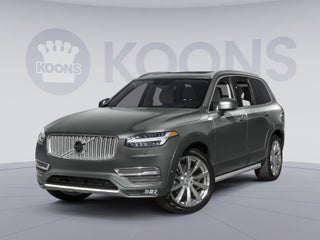 2016 Volvo XC90 T6 Momentum