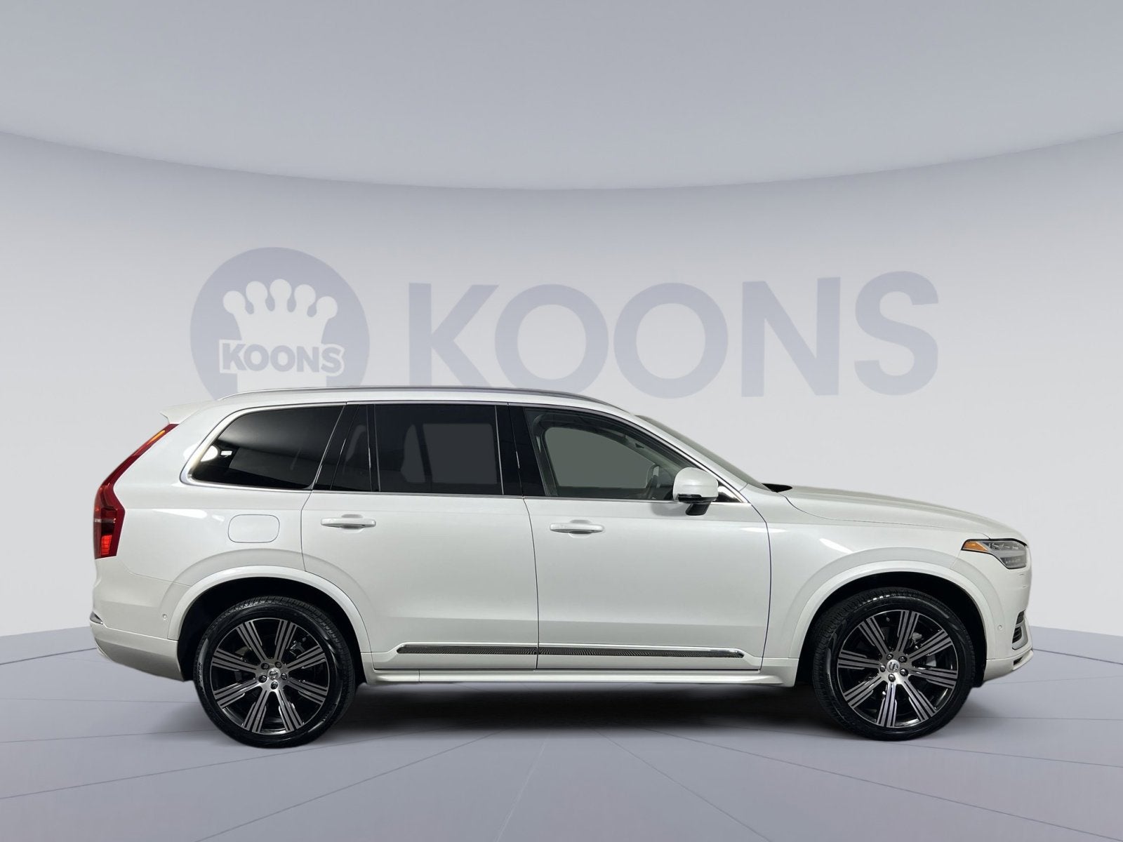 2025 Volvo XC90 Plug-In Hybrid T8 Ultra