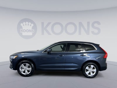 2022 Volvo XC60 B5 Momentum