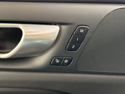 2024 Volvo V60 Cross Country B5 Plus