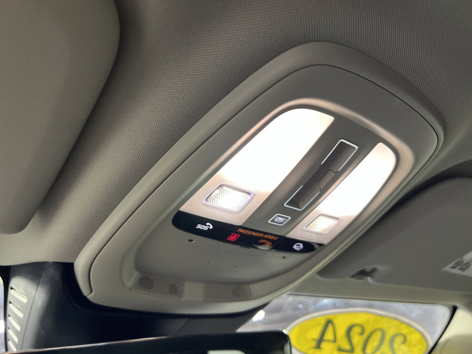 2024 Volvo V60 Cross Country B5 Plus