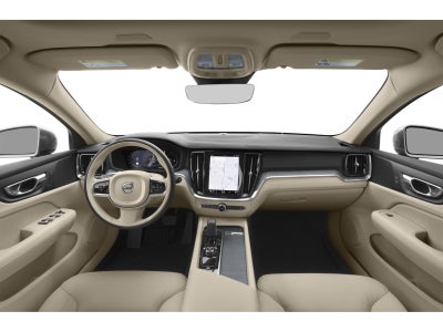 2024 Volvo V60 Cross Country B5 Plus