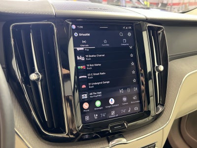 2025 Volvo XC60 B5 Ultra