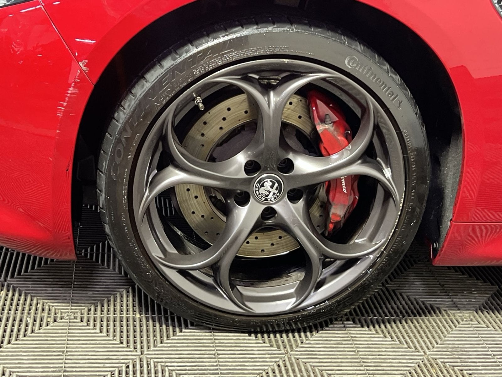 2018 Alfa Romeo Giulia Quadrifoglio