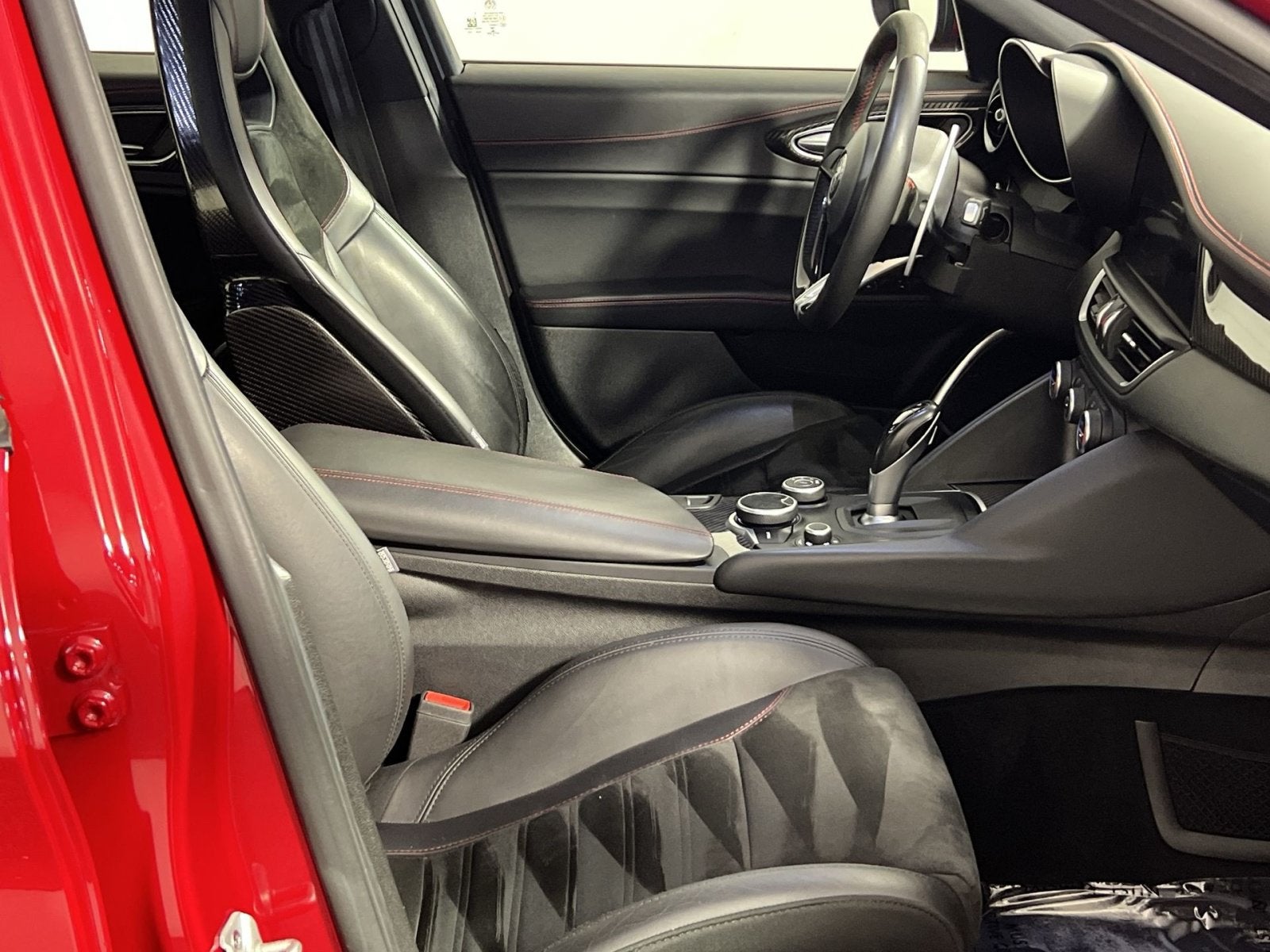 2018 Alfa Romeo Giulia Quadrifoglio