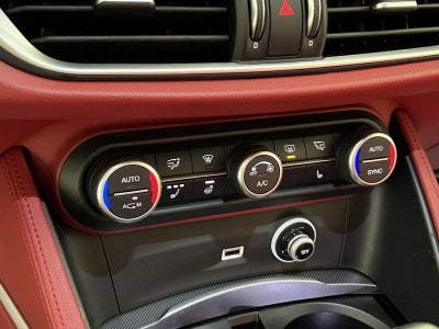 2019 Alfa Romeo Stelvio Ti